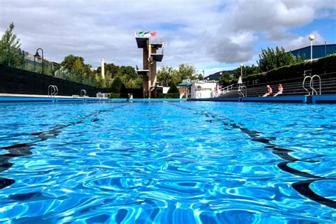 cruising navarra|Pasarelas Club Natación, Pamplona/Iruña